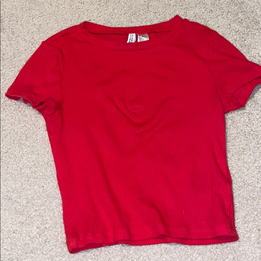 Divided red T-shirt